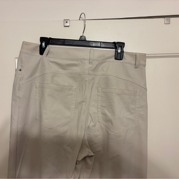 Lululemon city sleek 5 pocket wide leg pant - Picture 4 of 7